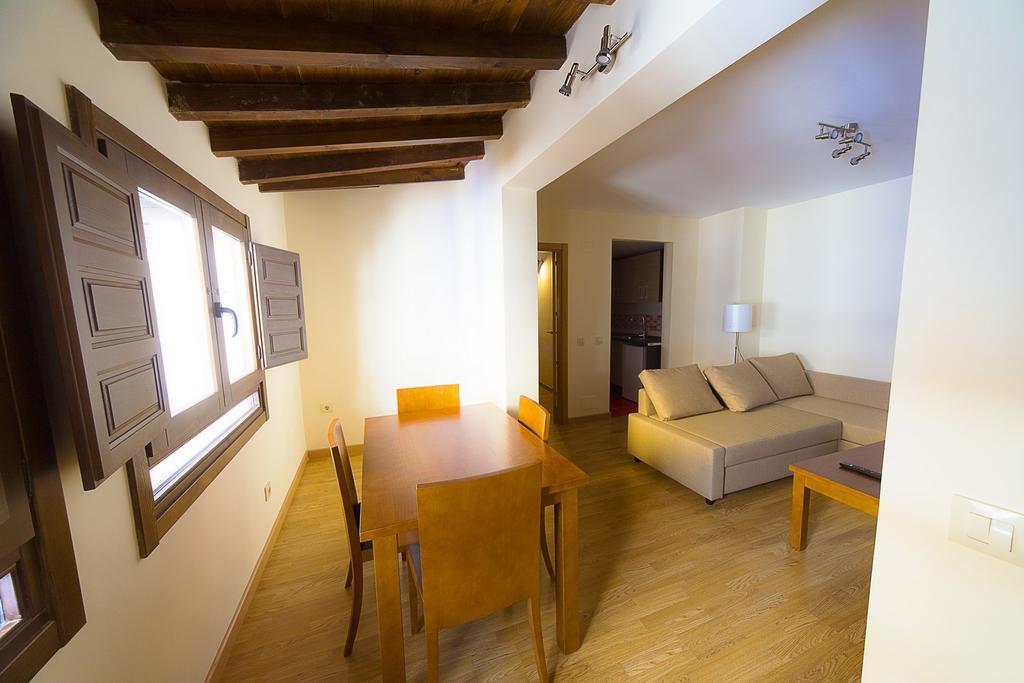 Apartamentos Del Casco توليدو الغرفة الصورة